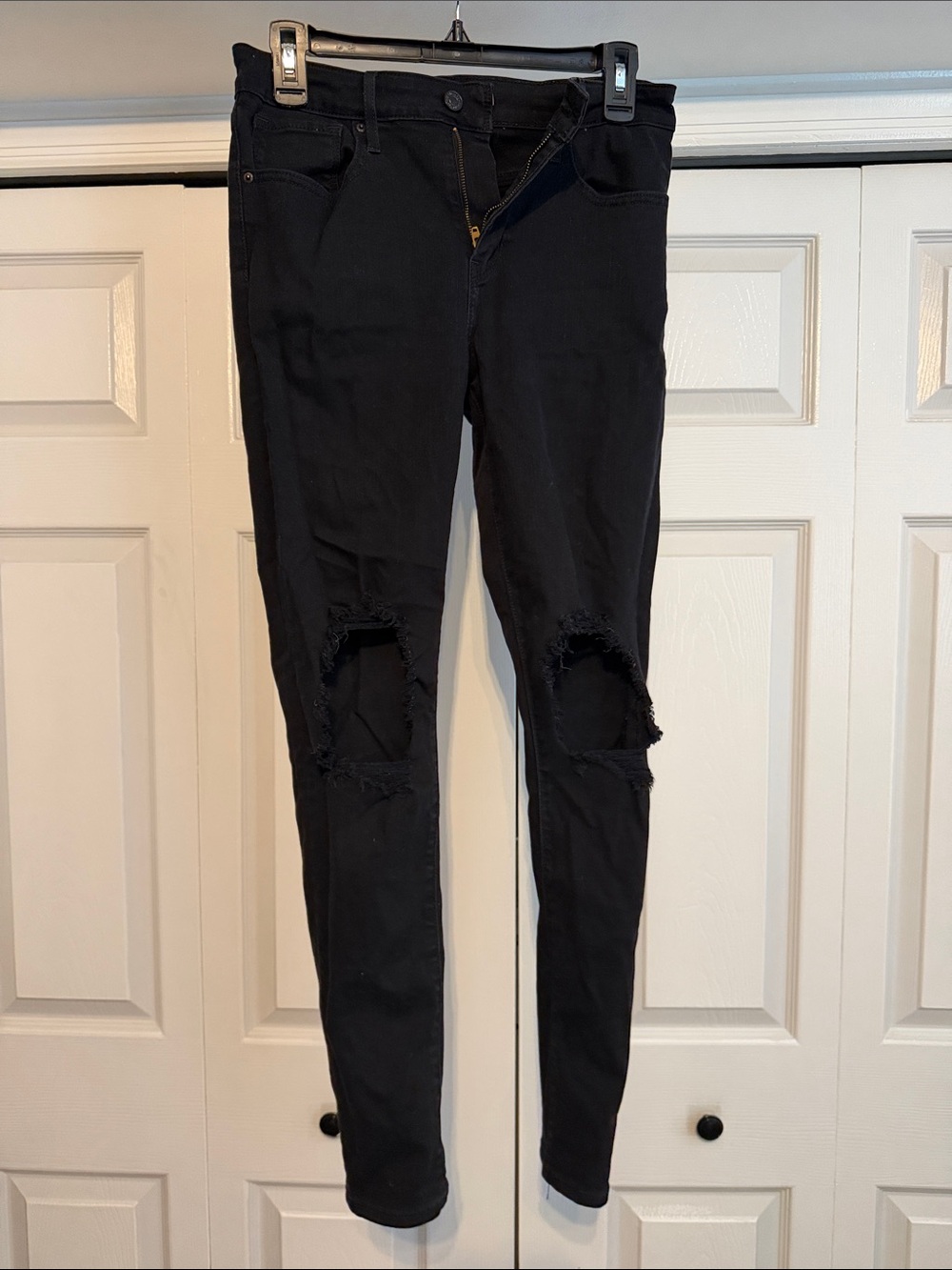 Black Distressed High Rise Skinny Jeans with Knee Rips - Picture 2 of 8